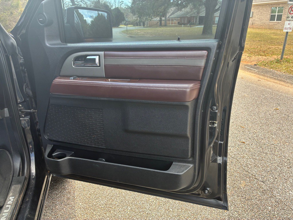 2015 Ford Expedition Image 18