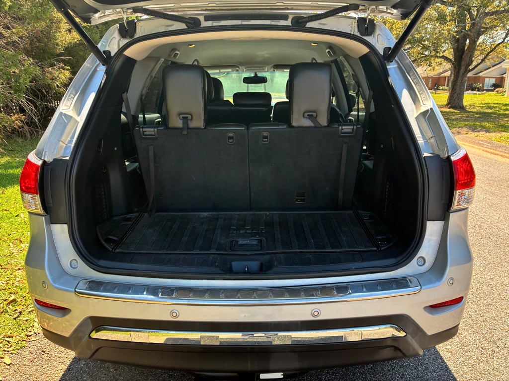 2014 Nissan Pathfinder Image 14
