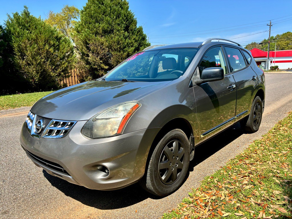 2015 Nissan Rogue Image 1