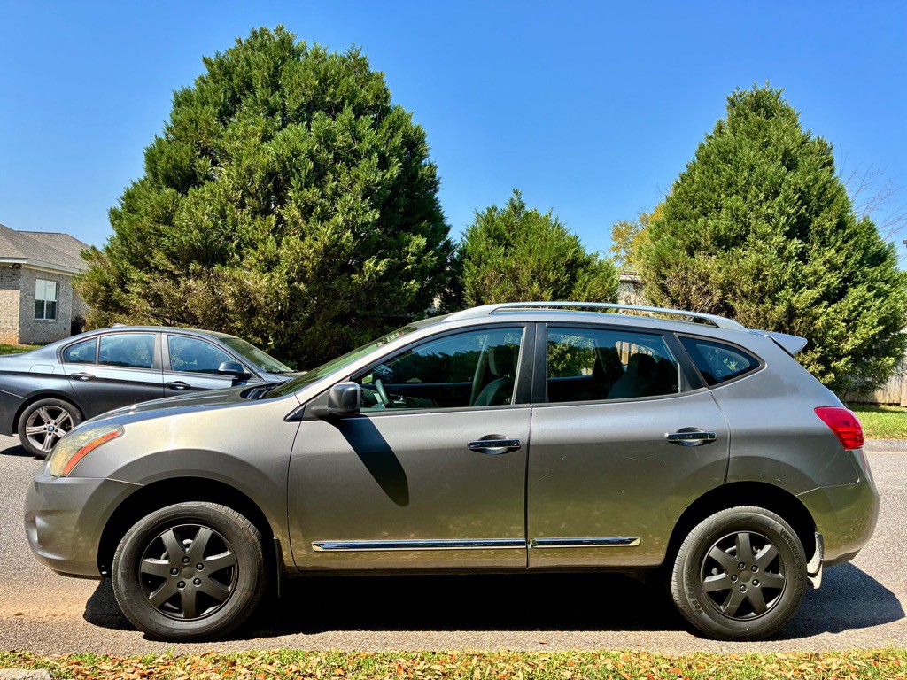 2015 Nissan Rogue Image 3