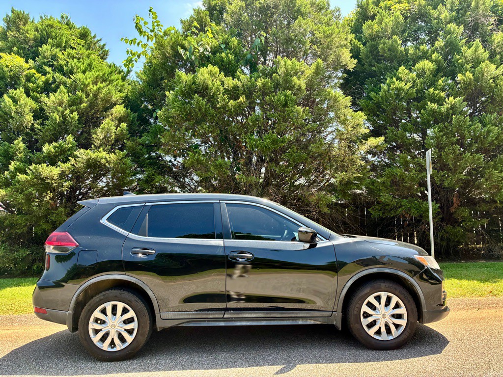2018 Nissan Rogue Image 5