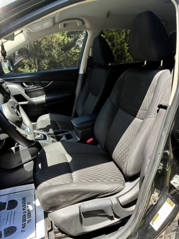 2018 Nissan Rogue Image 7