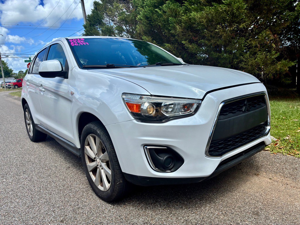 2015 Mitsubishi Outlander Image 6