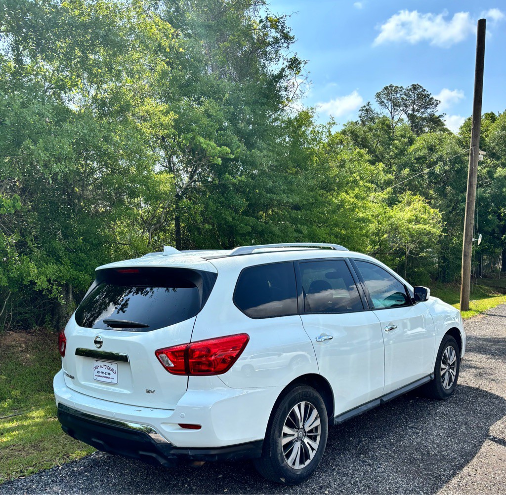 2020 Nissan Pathfinder Image 5