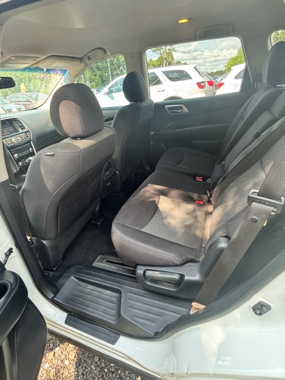 2020 Nissan Pathfinder Image 13