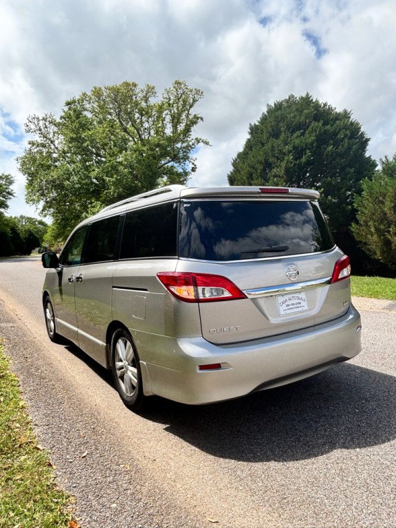 2012 Nissan Quest Image 5