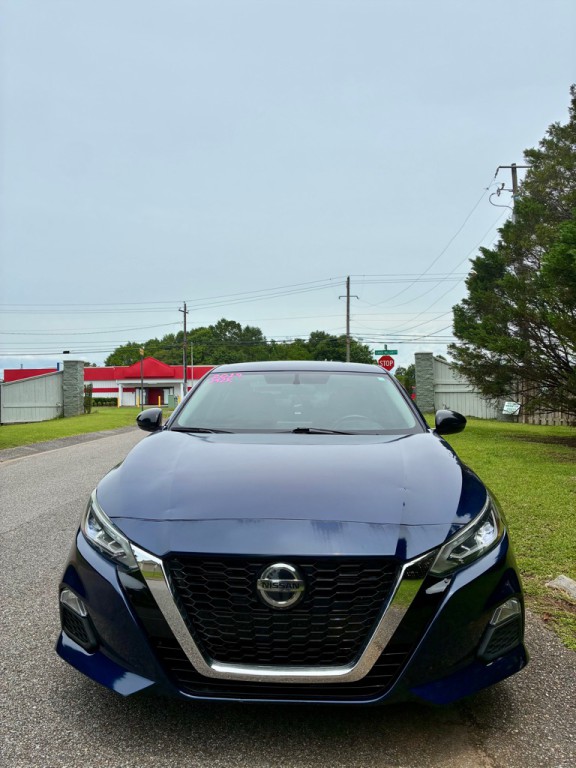 2019 Nissan Altima Image 2