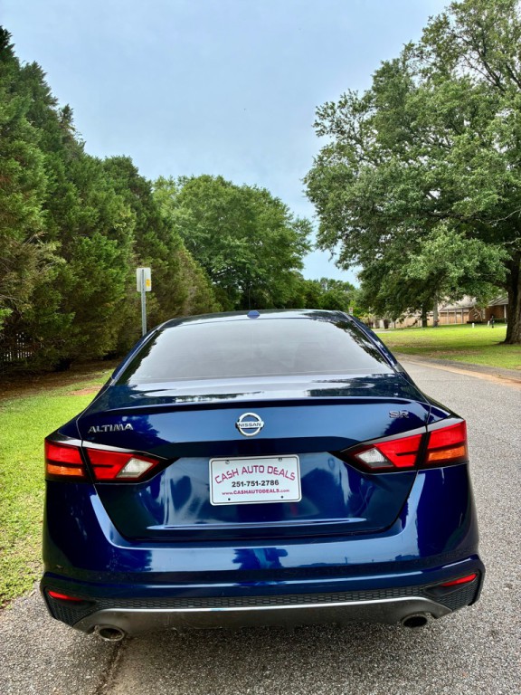 2019 Nissan Altima Image 4