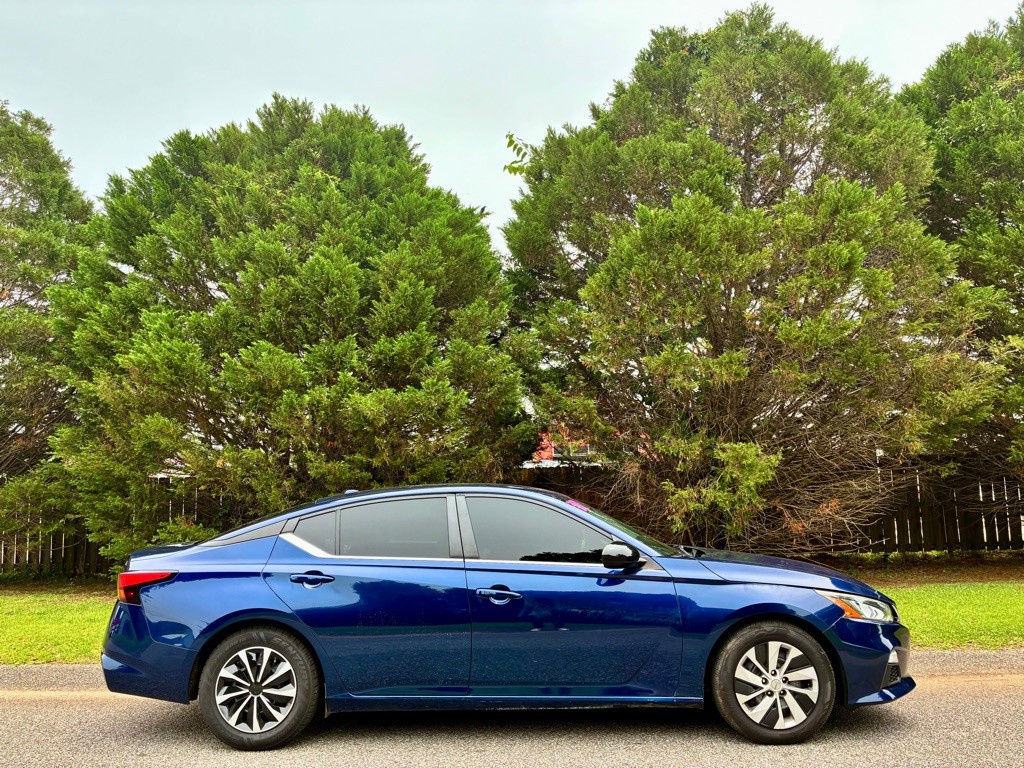 2019 Nissan Altima Image 6