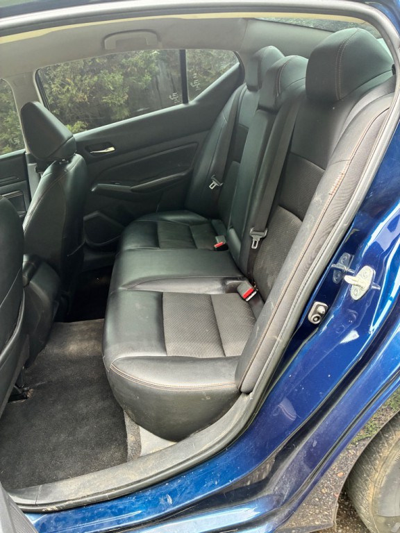 2019 Nissan Altima Image 9