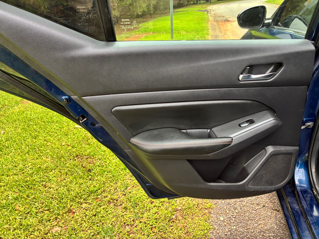 2019 Nissan Altima Image 10