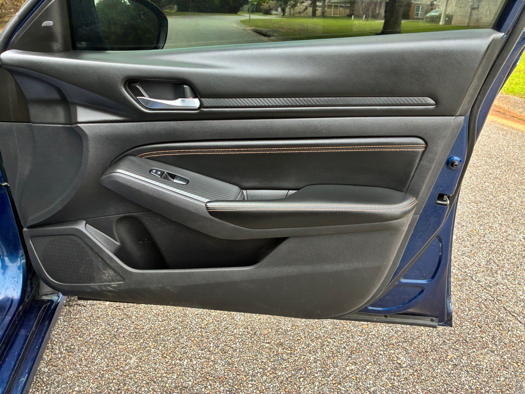 2019 Nissan Altima Image 14