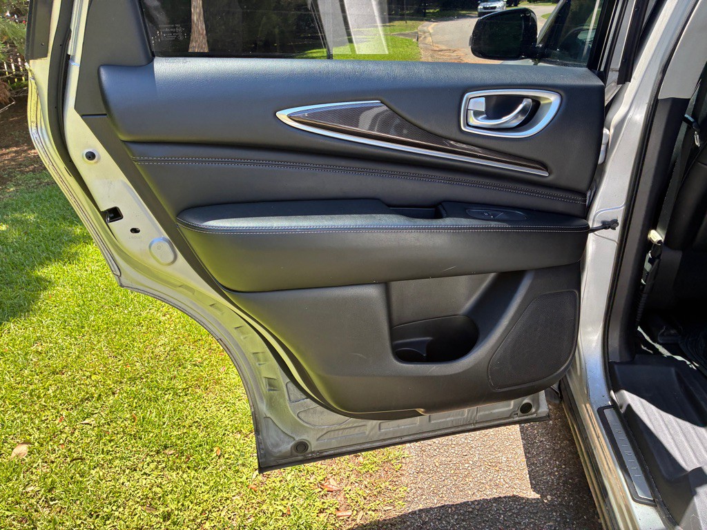 2016 INFINITI QX60 Image 10