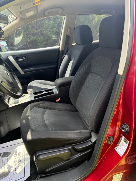 2011 Nissan Rogue Image 7