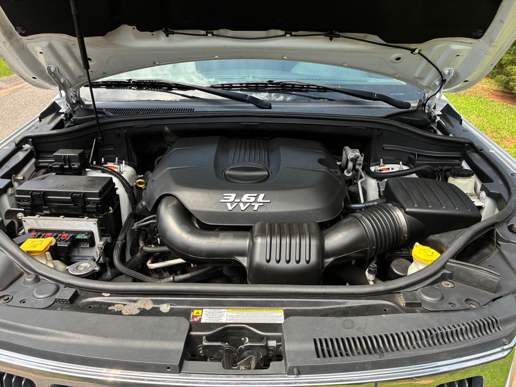 2013 Jeep Grand Cherokee Image 18