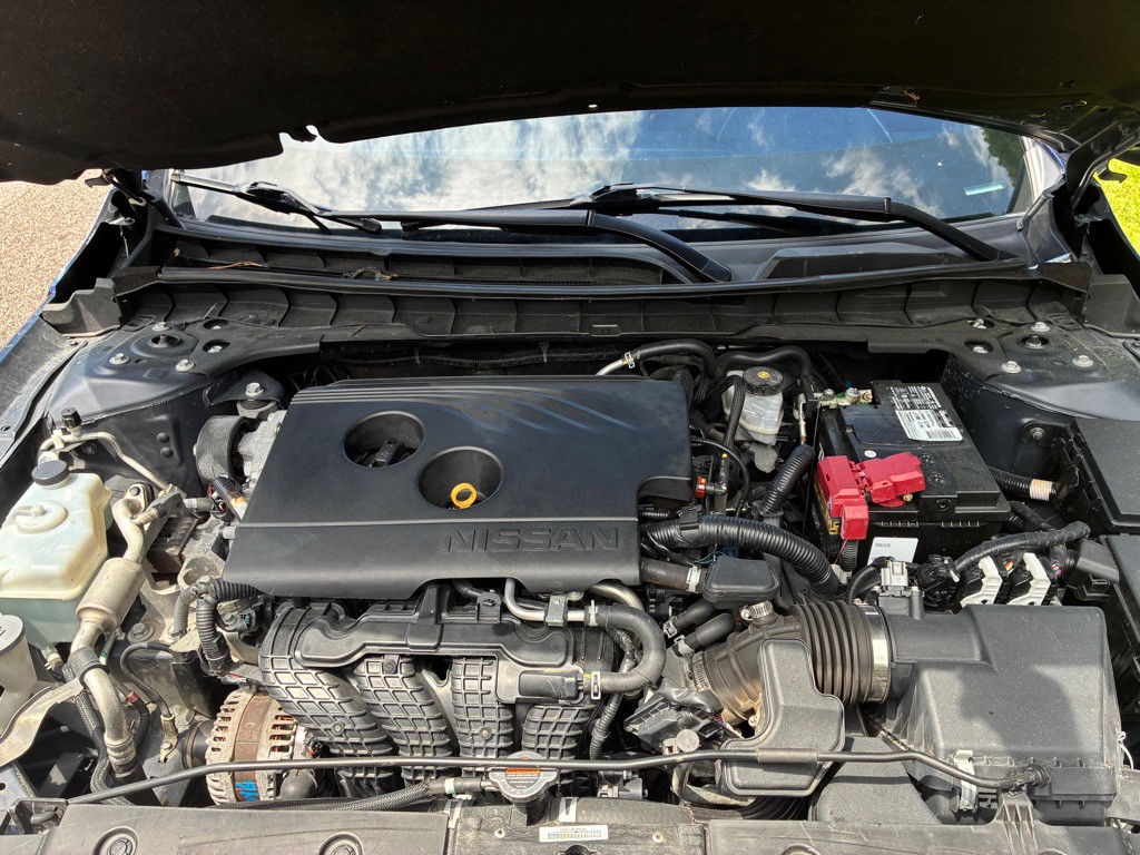 2020 Nissan Altima Image 16