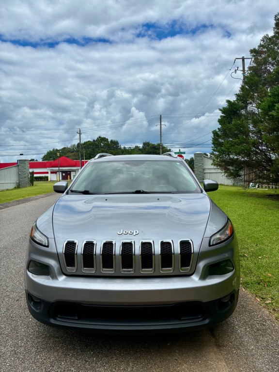 2017 Jeep Cherokee Image 1