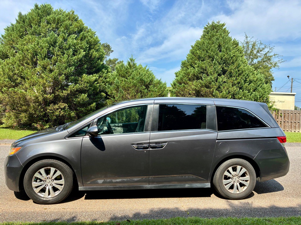 2016 Honda Odyssey Image 3