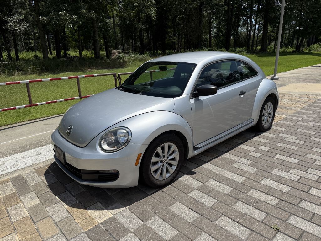 2014 Volkswagen Beetle Image 5