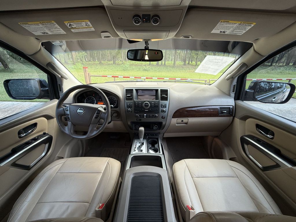 2015 Nissan Armada Image 7