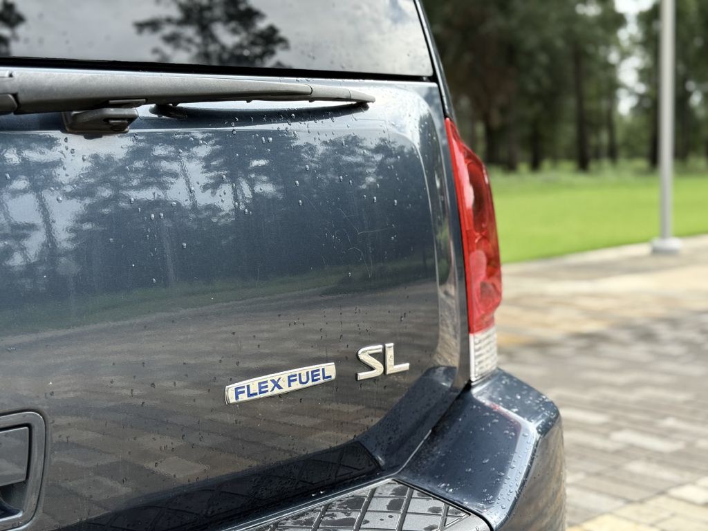 2015 Nissan Armada Image 16