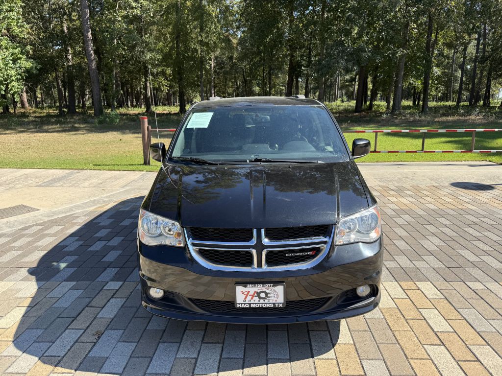 2017 Dodge Grand Caravan Image 2