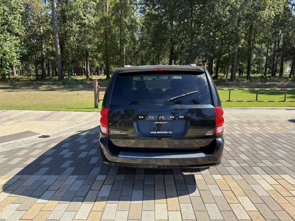 2017 Dodge Grand Caravan Image 3
