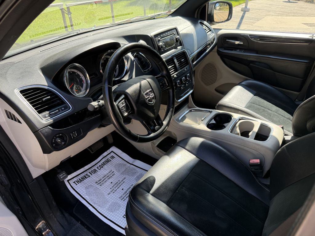 2017 Dodge Grand Caravan Image 7