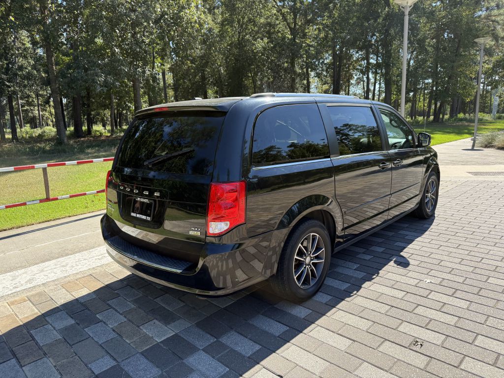 2017 Dodge Grand Caravan Image 14
