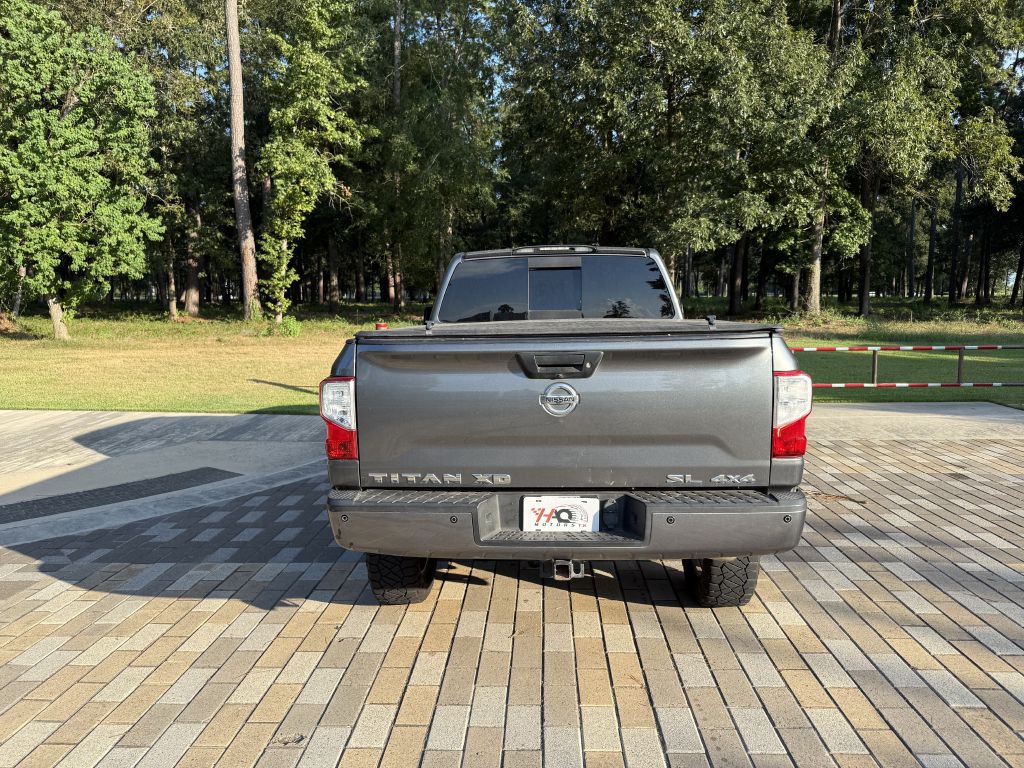 2016 Nissan Titan Image 4