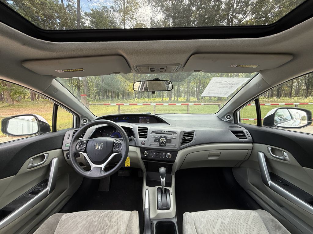 2012 Honda Civic Image 9