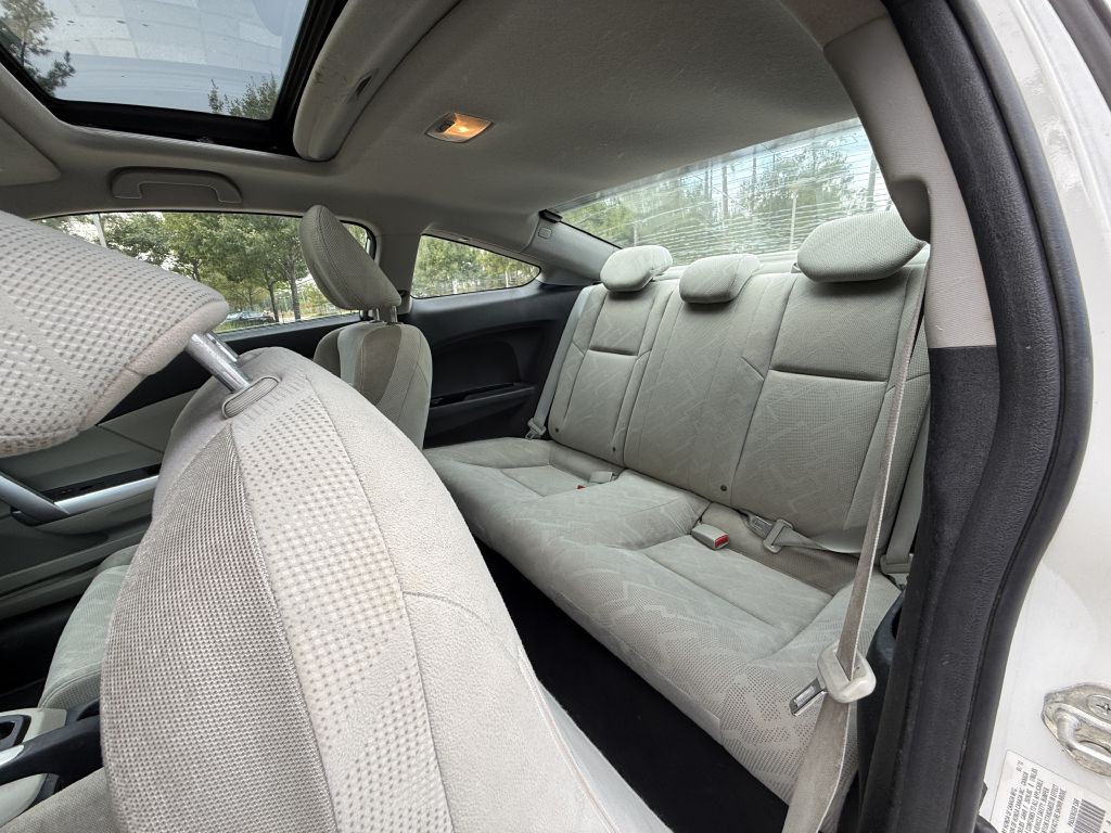 2012 Honda Civic Image 12