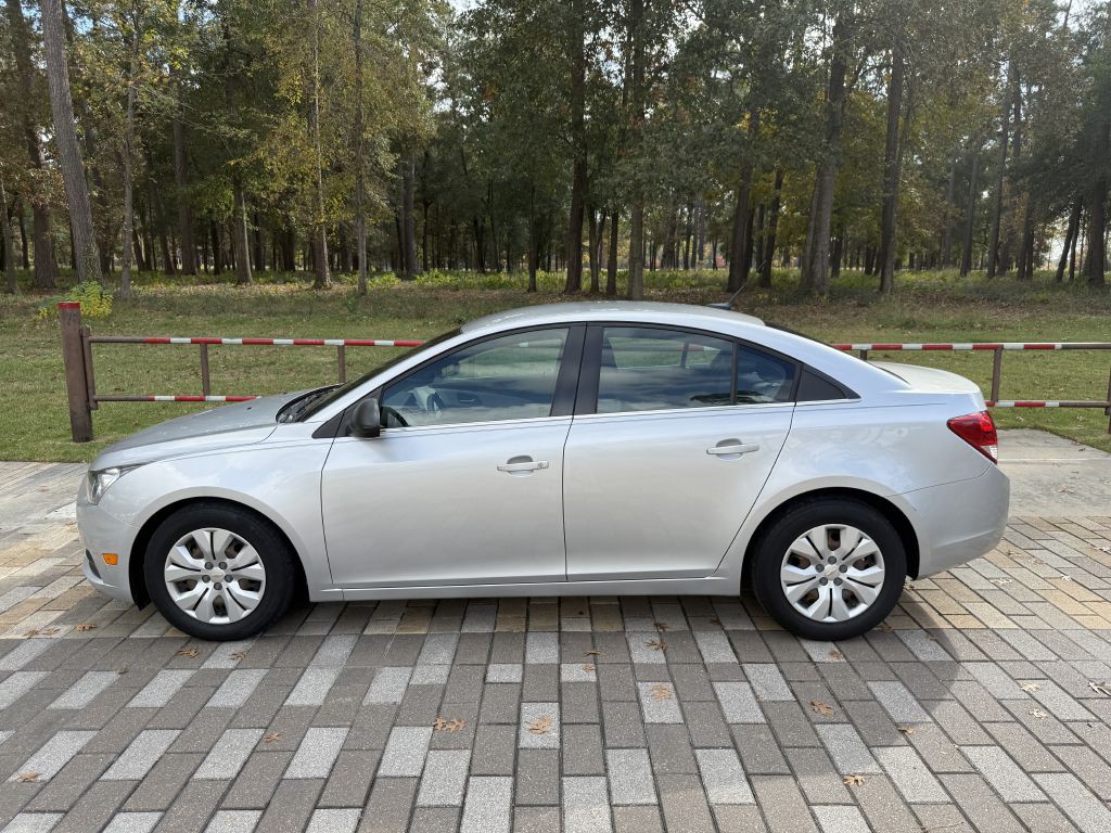2012 Chevrolet Cruze Image 6