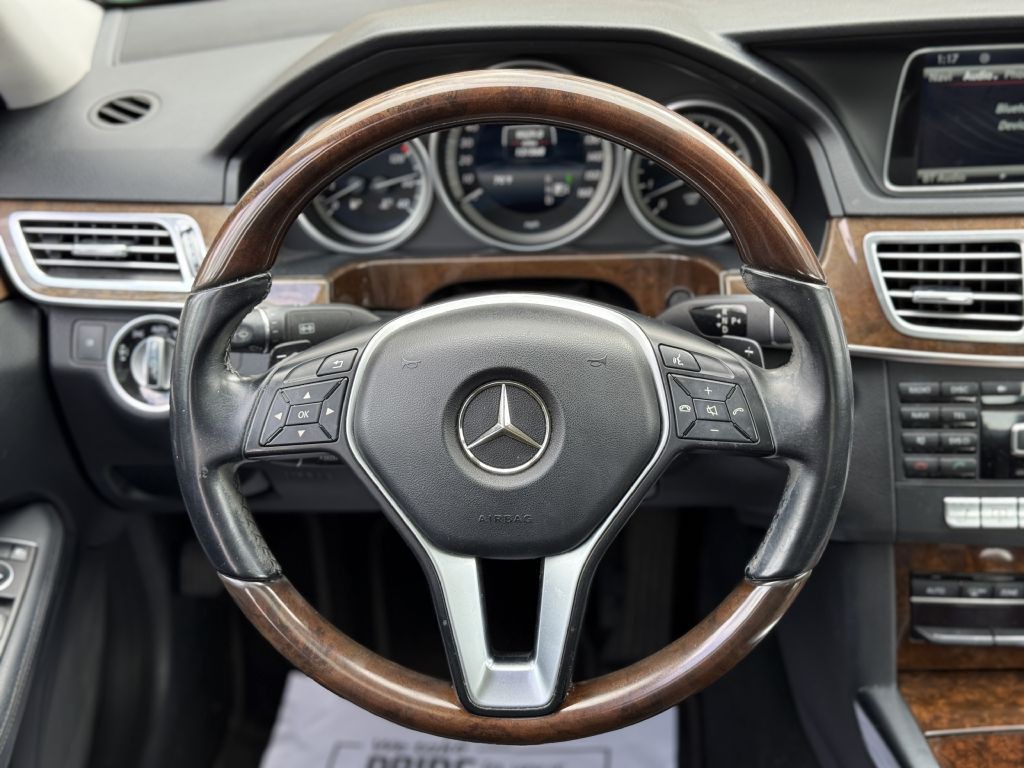 2014 Mercedes-Benz E-Class Image 14