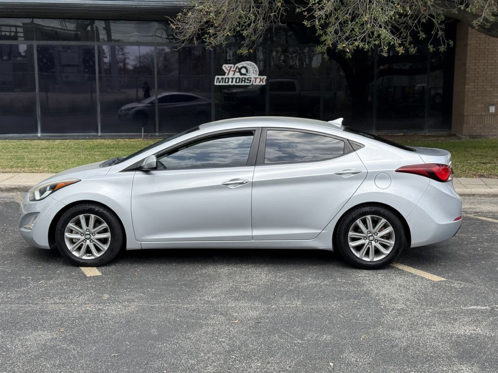 2014 Hyundai Elantra Image 5