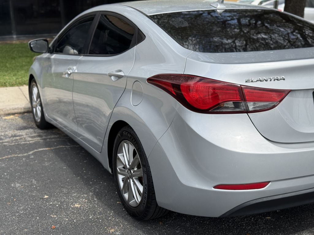 2014 Hyundai Elantra Image 6