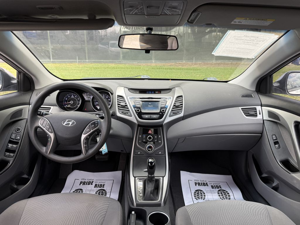 2014 Hyundai Elantra Image 11