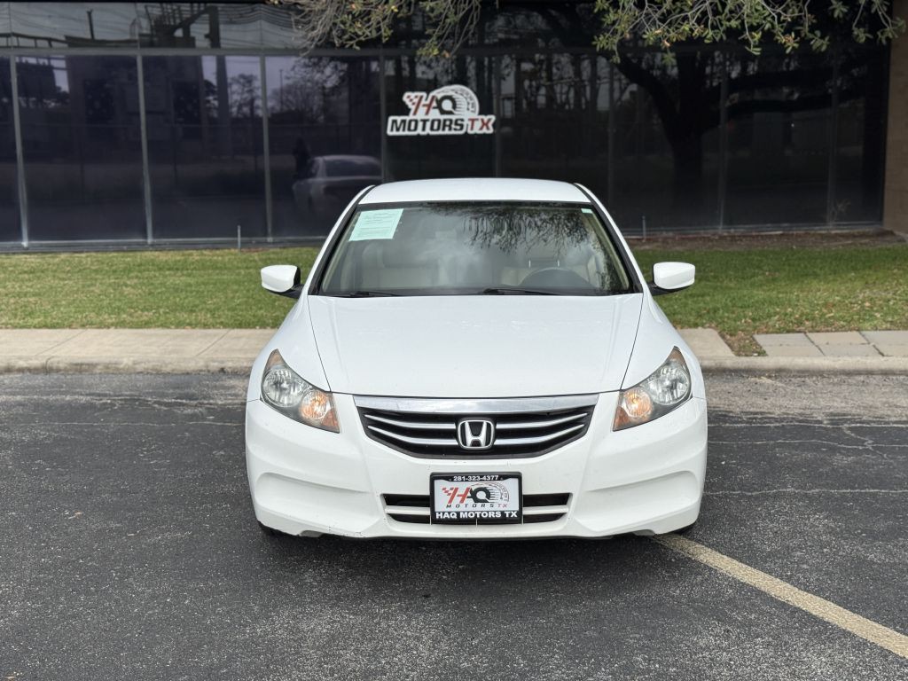 2012 Honda Accord Image 2