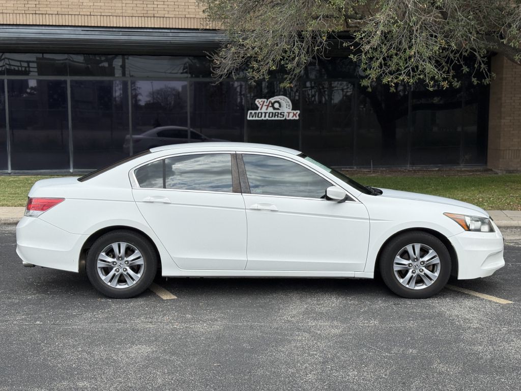2012 Honda Accord Image 4