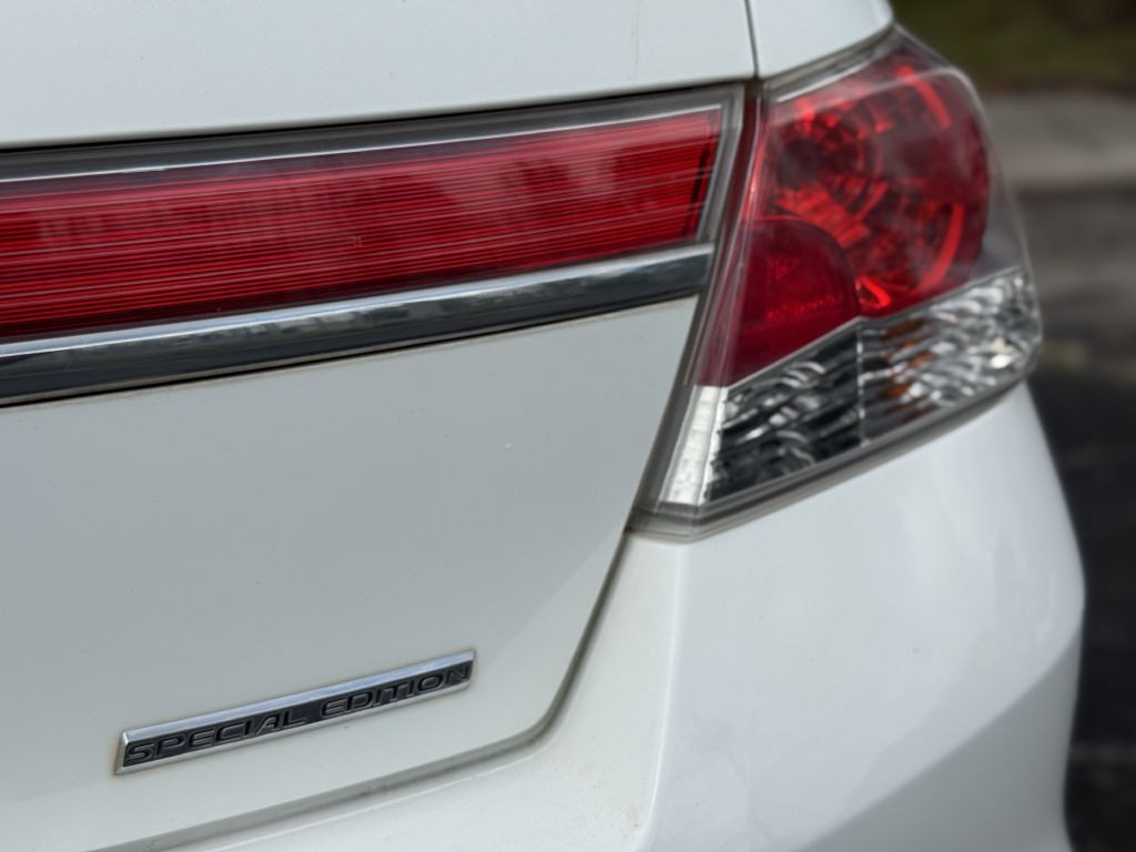 2012 Honda Accord Image 6
