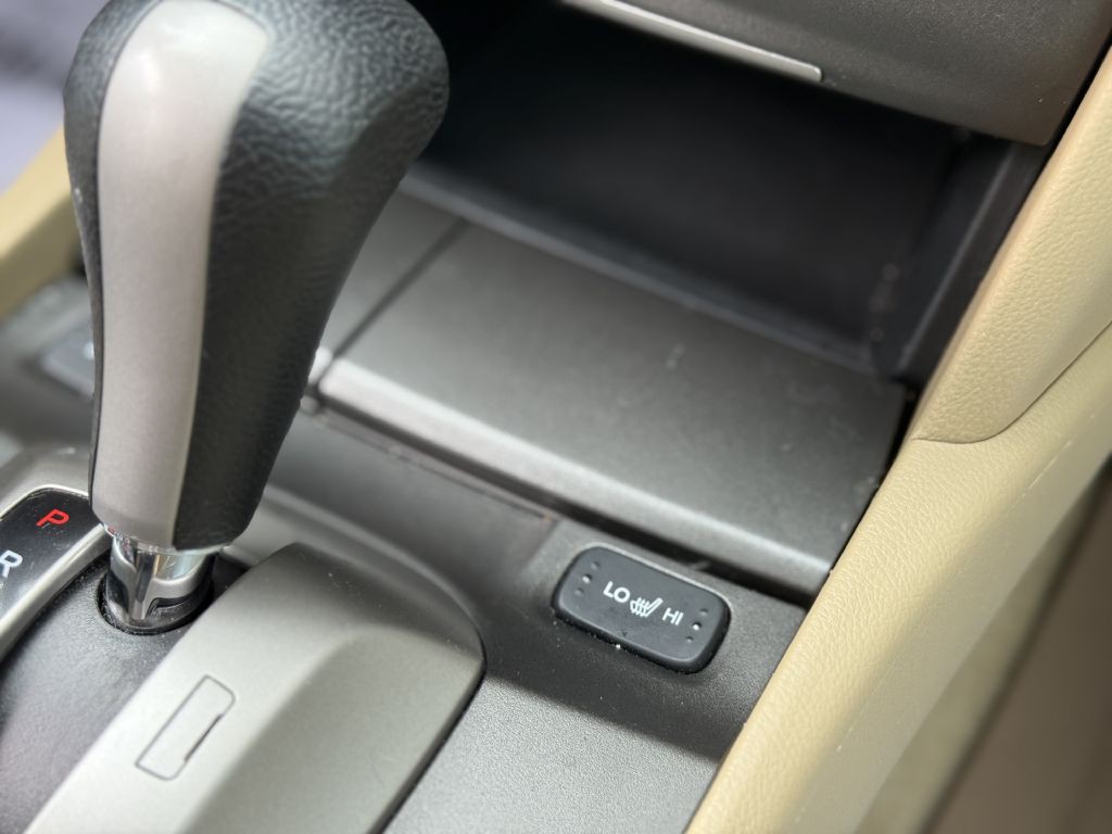 2012 Honda Accord Image 14