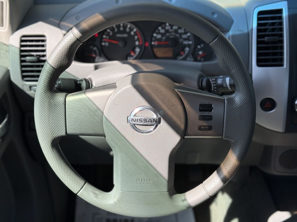 2009 Nissan Frontier Image 15