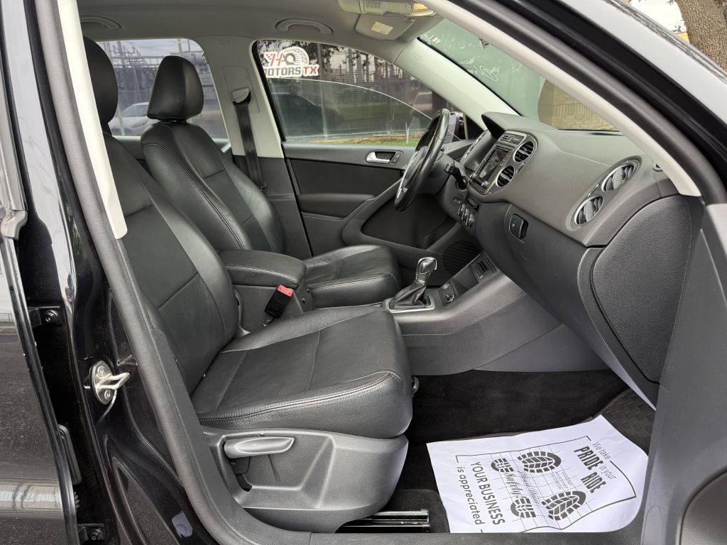 2017 Volkswagen Tiguan Image 8