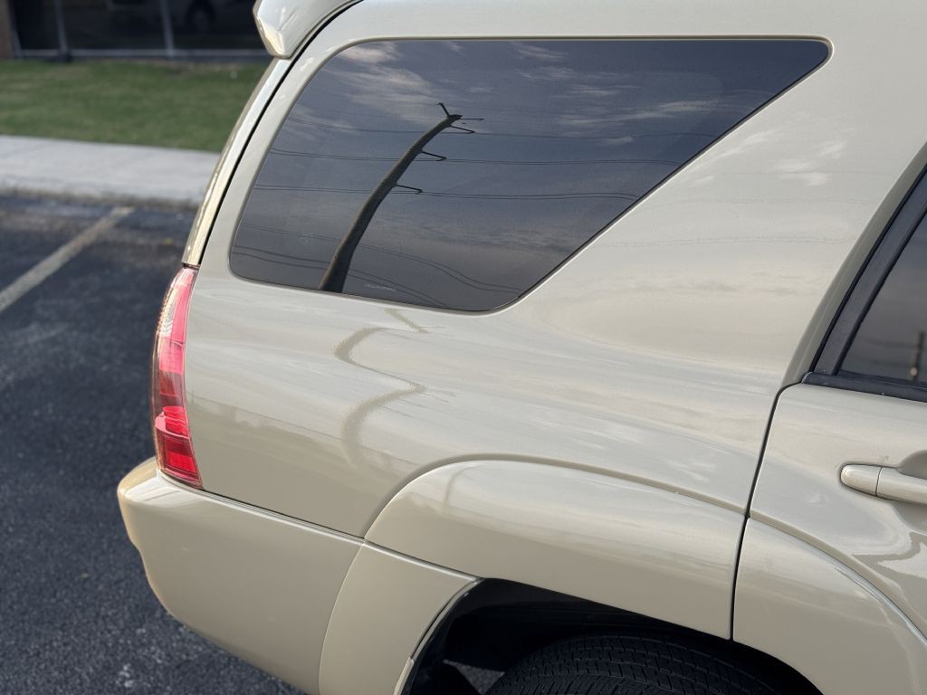 2005 Toyota 4Runner Image 11