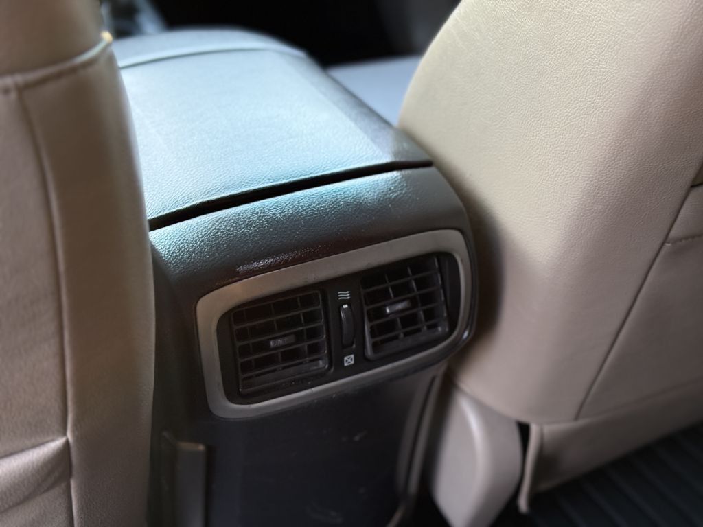 2005 Toyota 4Runner Image 18