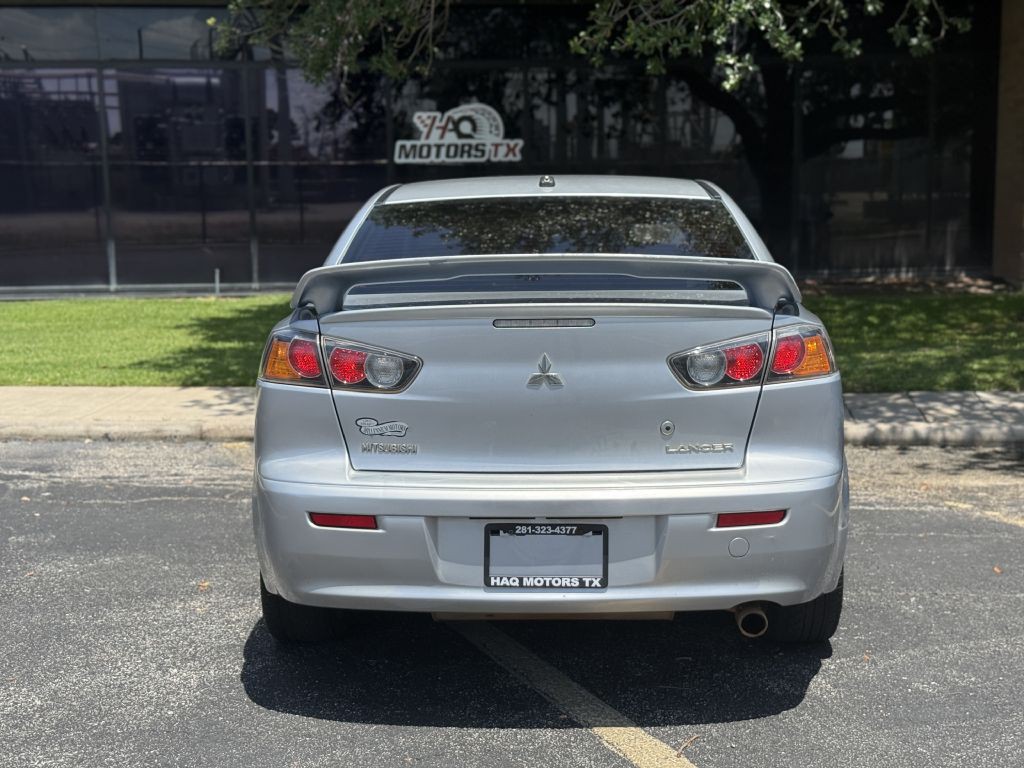 2011 Mitsubishi Lancer Image 3