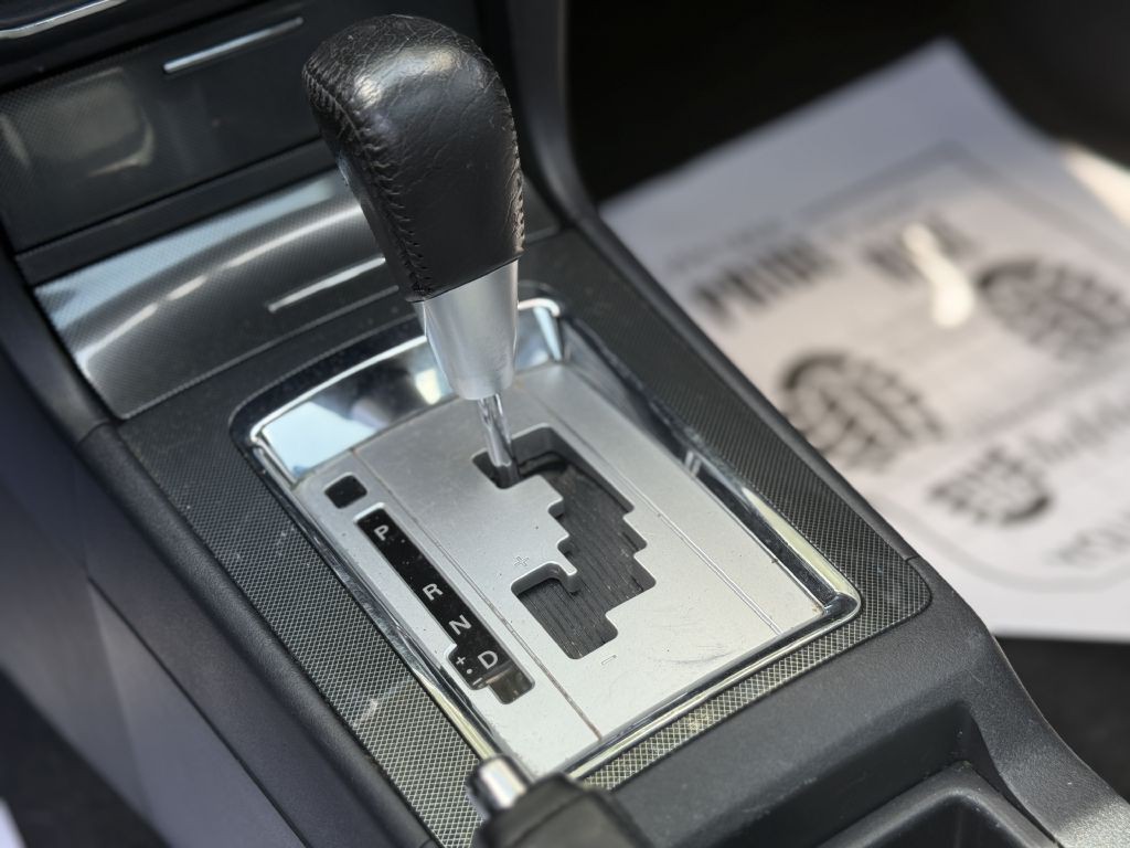 2011 Mitsubishi Lancer Image 17