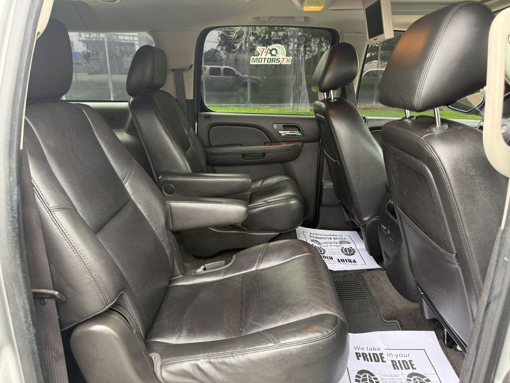 2013 Chevrolet Suburban Image 15