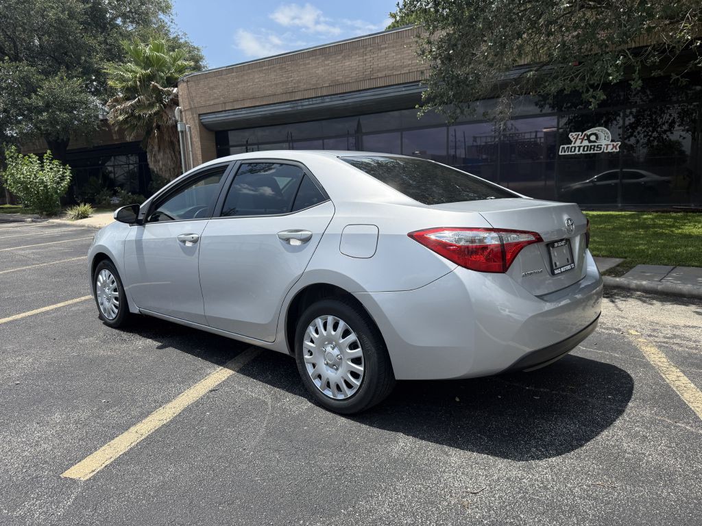 2016 Toyota Corolla Image 6