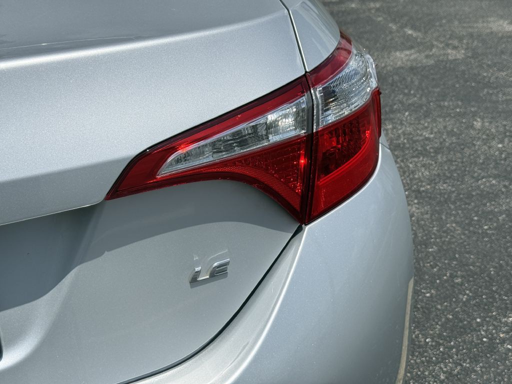 2016 Toyota Corolla Image 8